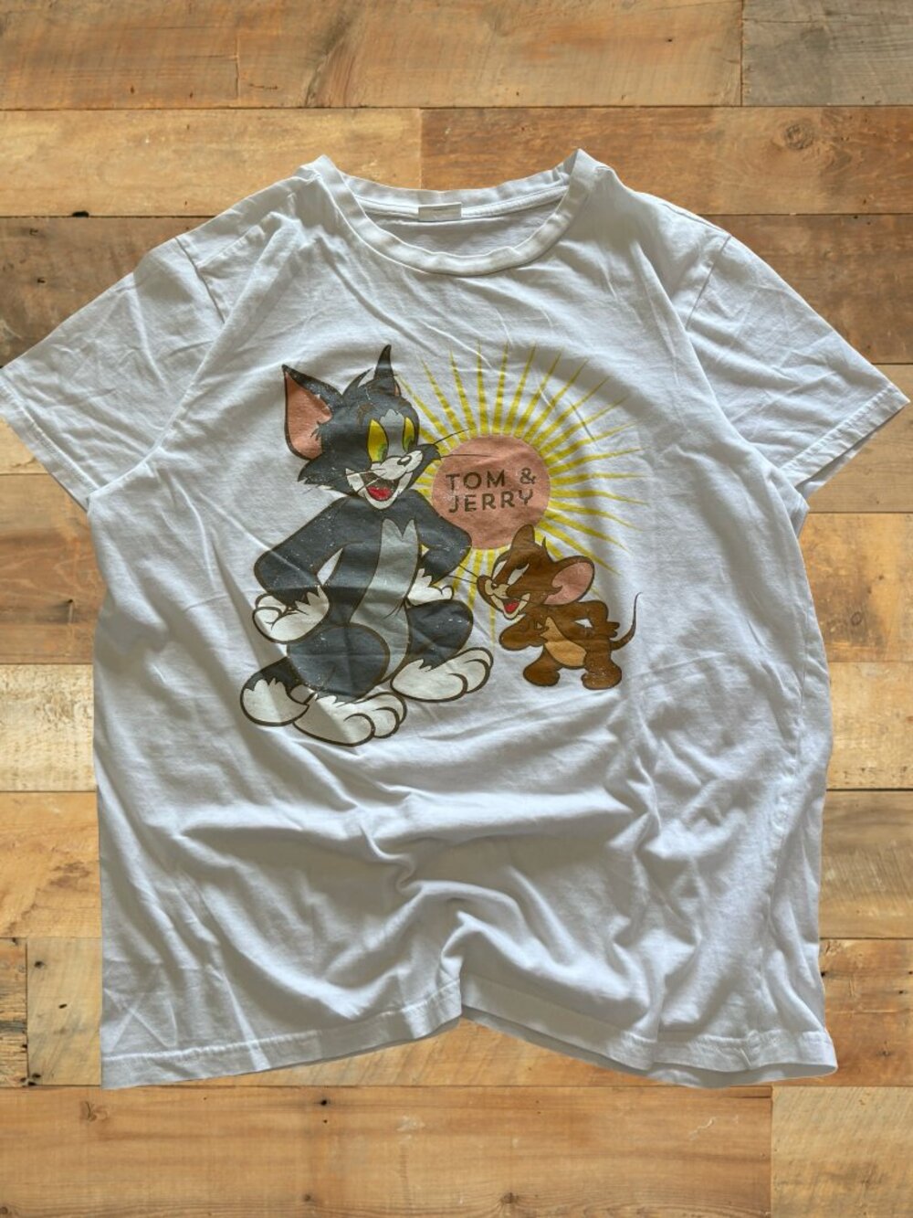 Tom & Jerry Nostalgic Graphic Tee White Vintage Style T-Shirt Tagged Medium - Picture 2 of 7